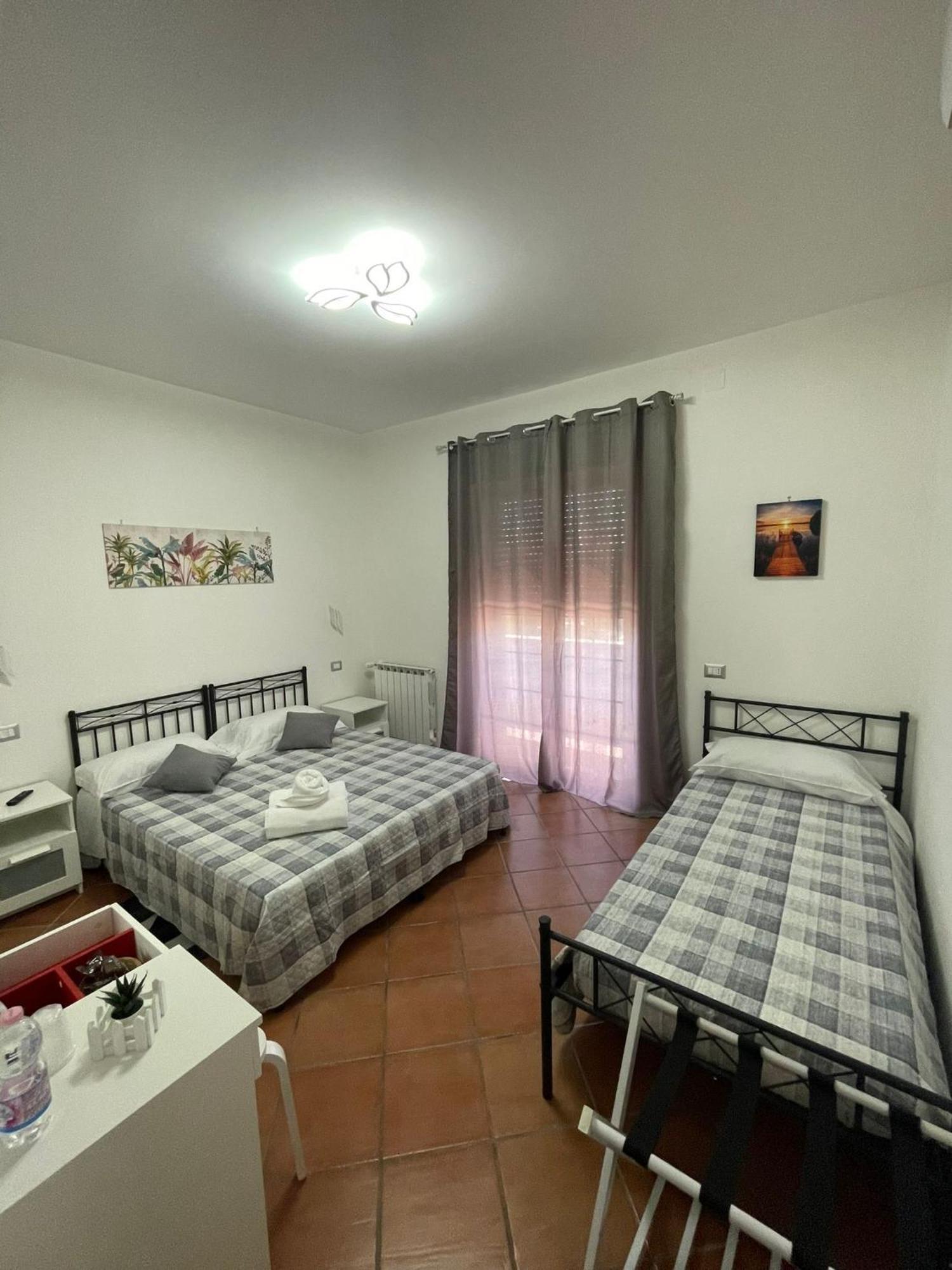 Hotel Royal House Fiumicino Extérieur photo